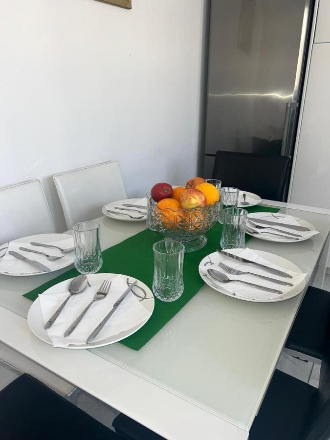 Marias Spacious Aparment Paphos Exterior foto